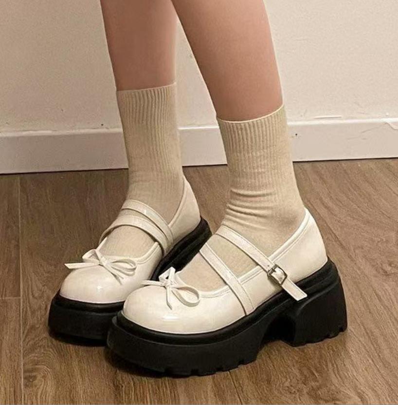 Модные туфли в стиле Лолиты для женщин Туфли Мэри Джейн в японском стиле для женщин Винтажные туфли на низком высоком каблуке и массивной платформе Женские сандалии для косплея 36
Модные туфли в стиле Лолиты для женщин Туфли Мэри Джейн в японском стиле для женщин Винтажные туфли на низком высоком каблуке и массивной платформе Женские сандалии для косплея 36