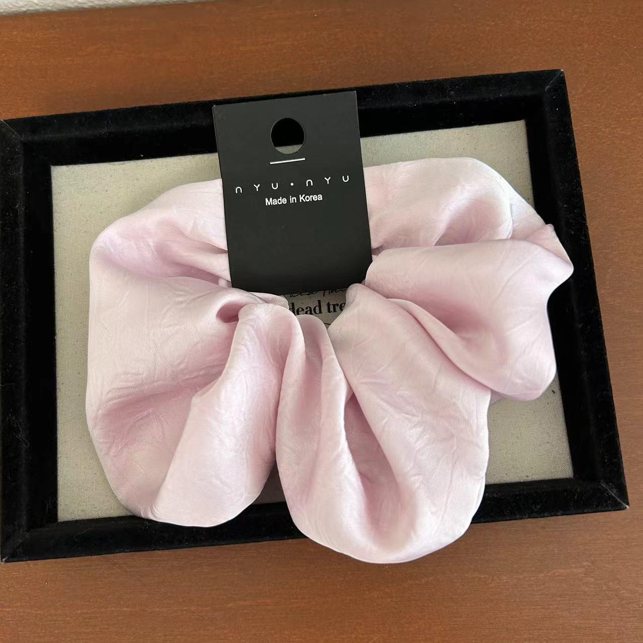 Premium Large Intestine Hair Tie - Heavy-Duty Satin Ponytail Holder вершковий/рожевий
Premium Large Intestine Hair Tie - Heavy-Duty Satin Ponytail Holder вершковий/рожевий