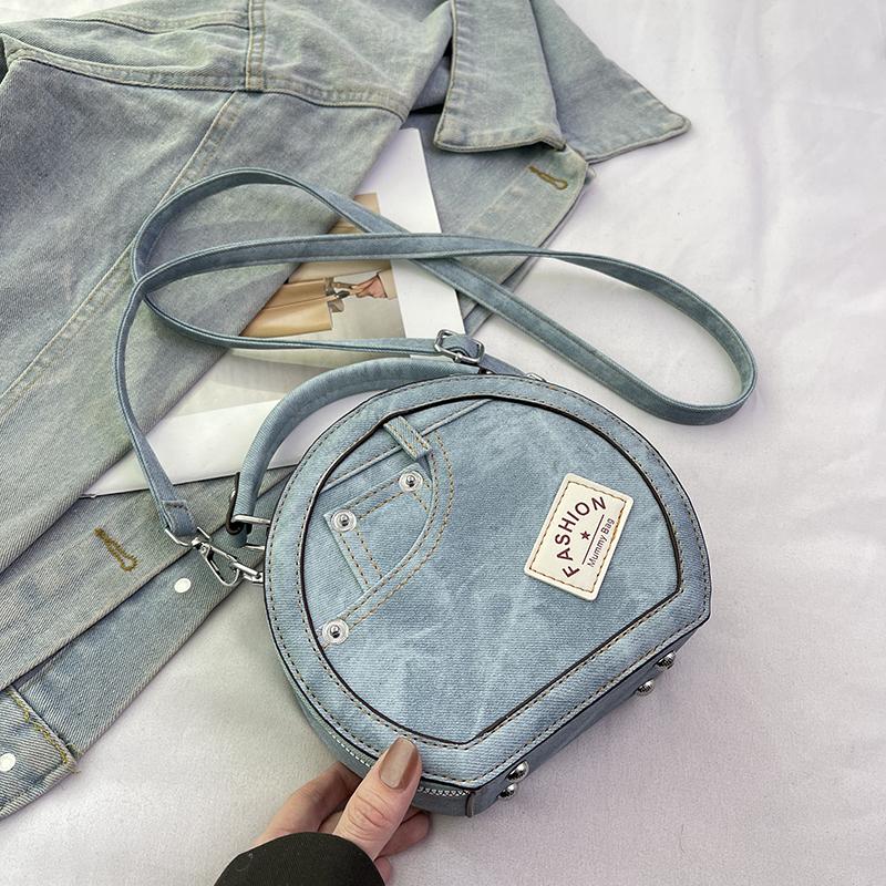 Round Handbag Retro Shoudler Bags For Women 2024 Mini Small Crossbody Bag Classic PU Handle Purse Bolsas Circular Tote Bag Mini(Max Length 20cm) джинсовый синий
Round Handbag Retro Shoudler Bags For Women 2024 Mini Small Crossbody Bag Classic PU Handle Purse Bolsas Circular Tote Bag Mini(Max Length 20cm) джинсовый синий