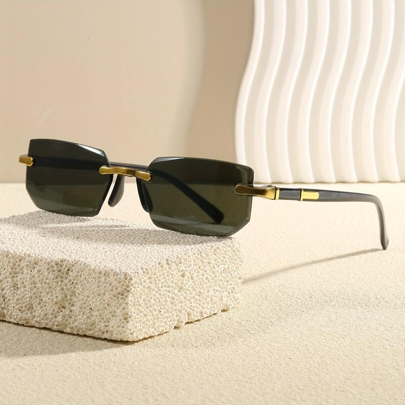 1pcs New Unisex Rimless Rectangle Glasses Polygonal & Cheetah Decor Simple & Versatile For Couples, Parties & Daily Wear
1pcs New Unisex Rimless Rectangle Glasses Polygonal & Cheetah Decor Simple & Versatile For Couples, Parties & Daily Wear