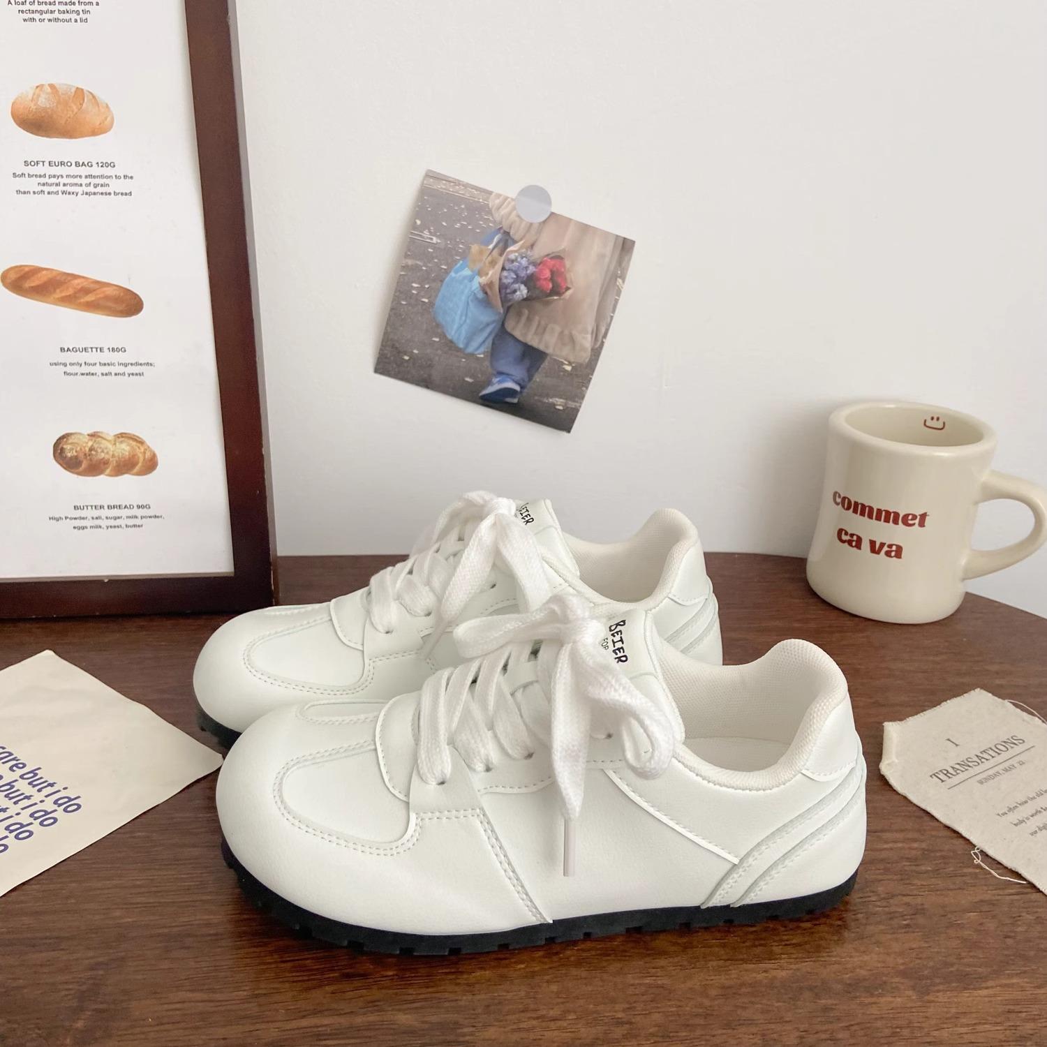 Flat-bottomed casual little white shoes women s autumn 2025 new fashion versatile niche Korean version of round head Agam training shoes 40 белый
Flat-bottomed casual little white shoes women s autumn 2025 new fashion versatile niche Korean version of round head Agam training shoes 40 белый