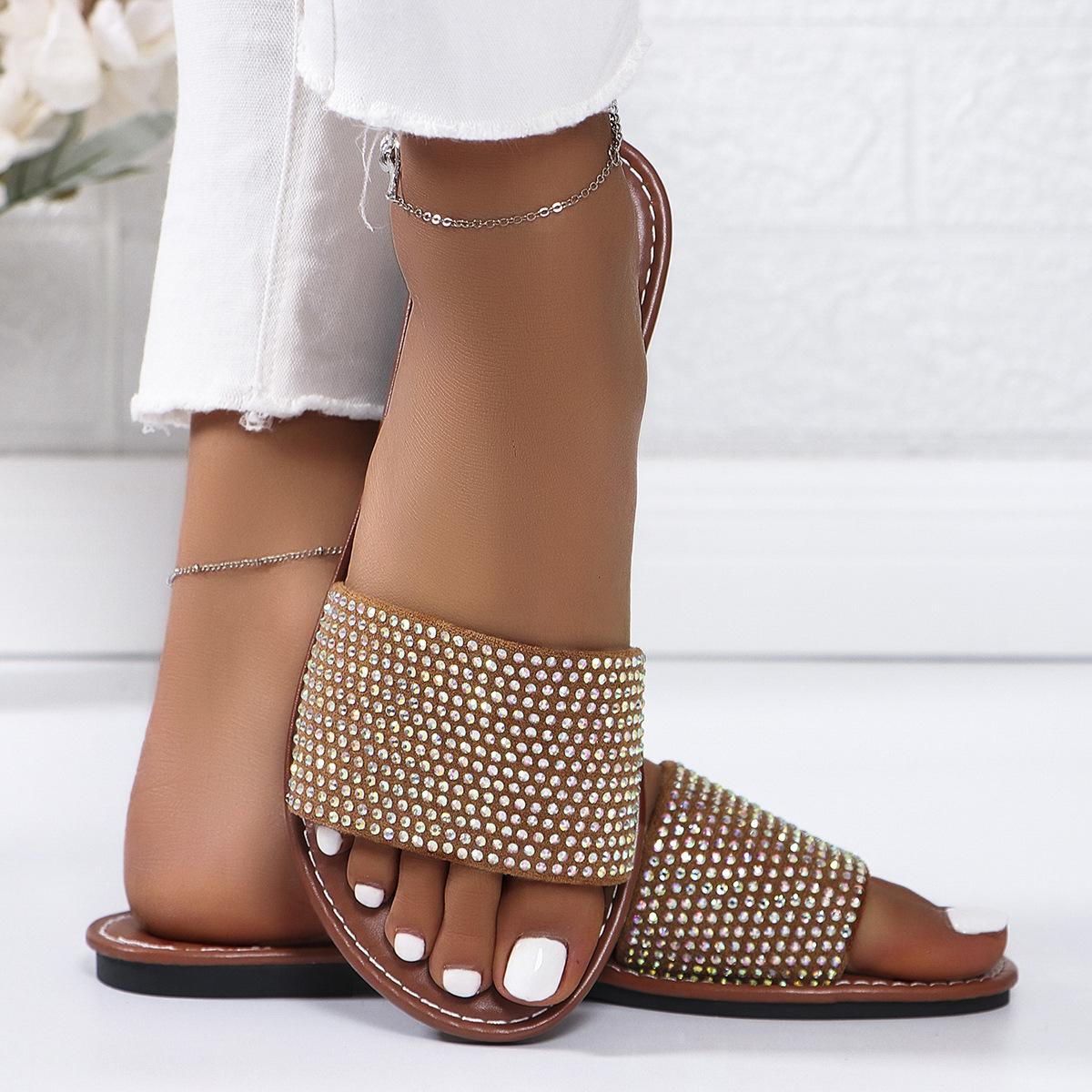 European and American large size solid color 2024 summer new round head thick bottom fashion casual wear one-character sandals women 36 чорний
European and American large size solid color 2024 summer new round head thick bottom fashion casual wear one-character sandals women 36 чорний