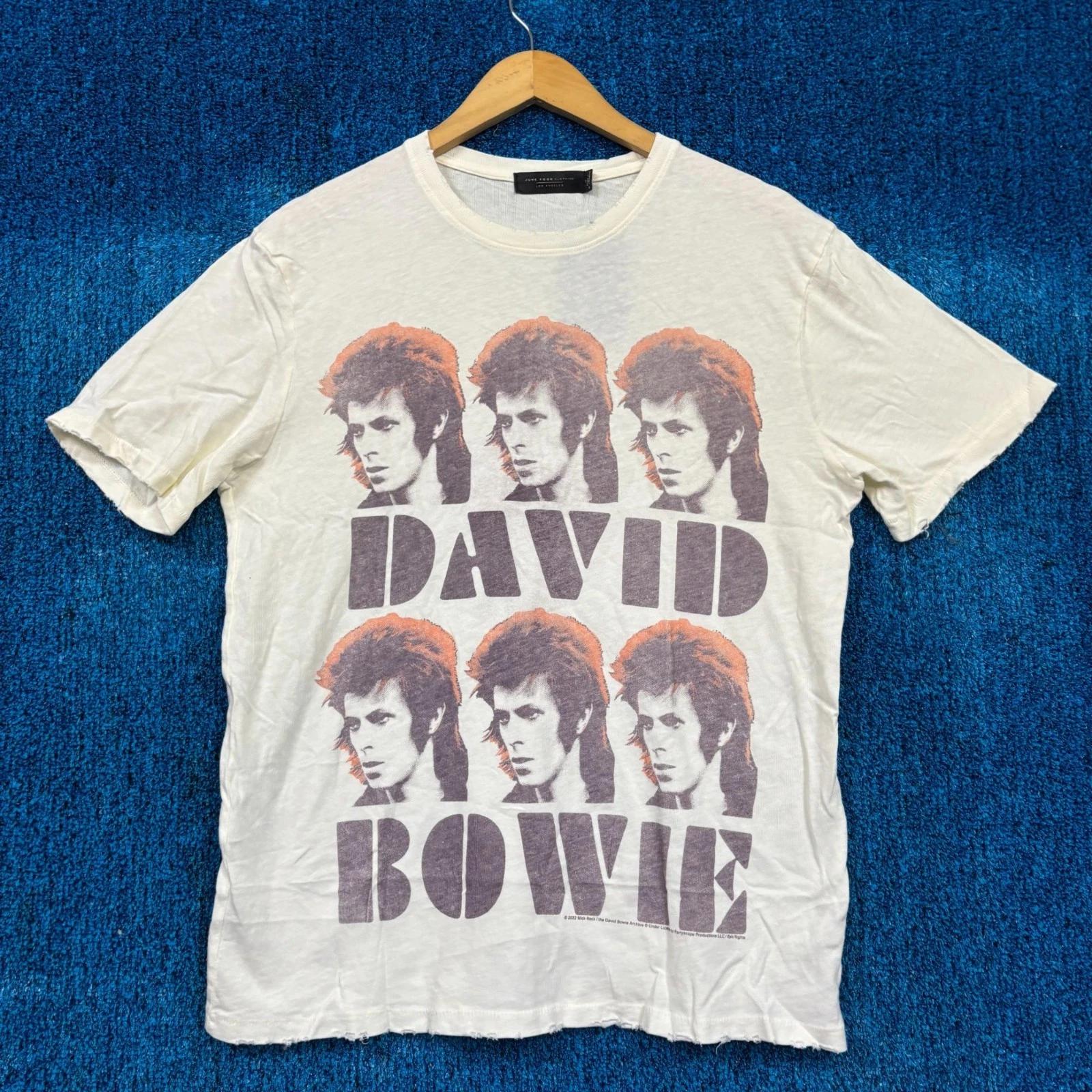 David Bowie Pin Up Album Tour Poster Glam Rockstar Tee M L
David Bowie Pin Up Album Tour Poster Glam Rockstar Tee M L