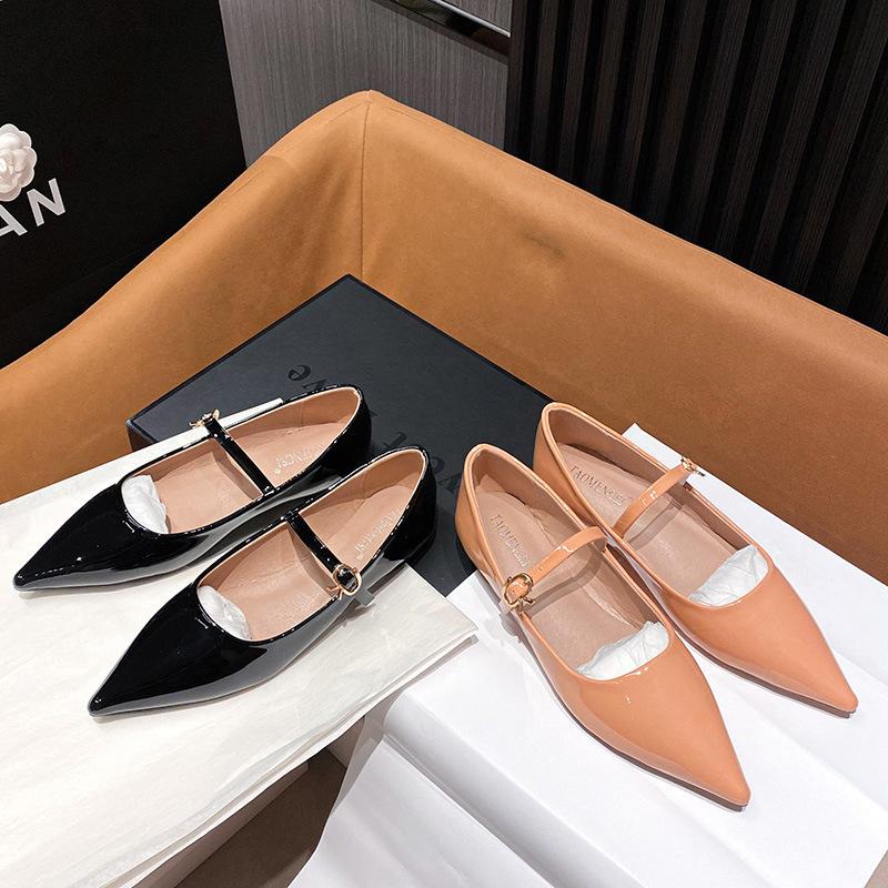 Yuexinwang leather flat for Huizhou women s shoes Su Yinyin same Doudou shoes soft sole pointed Mary Jane flat shoes women 43
Yuexinwang leather flat for Huizhou women s shoes Su Yinyin same Doudou shoes soft sole pointed Mary Jane flat shoes women 43