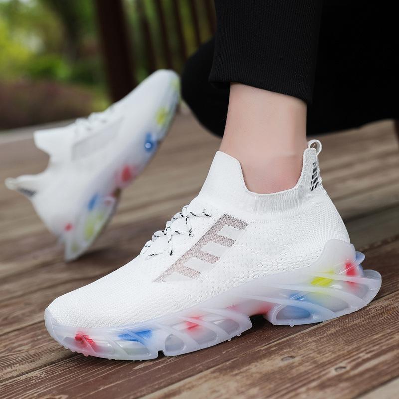 Foreign trade new men s shoes fashionable outdoor running shoes 2024 spring and summer trend heightening jelly soft sole men s casual shoes 39 білий
Foreign trade new men s shoes fashionable outdoor running shoes 2024 spring and summer trend heightening jelly soft sole men s casual shoes 39 білий