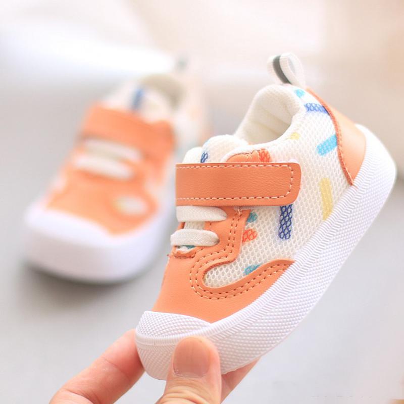 Baby Walking Shoes Spring Autumn Mesh Soft Soled Functional Boys Girls 1-3 Year Sneakers For Kids Baby Girl 19(insole 13.5cm) помаранчевий
Baby Walking Shoes Spring Autumn Mesh Soft Soled Functional Boys Girls 1-3 Year Sneakers For Kids Baby Girl 19(insole 13.5cm) помаранчевий