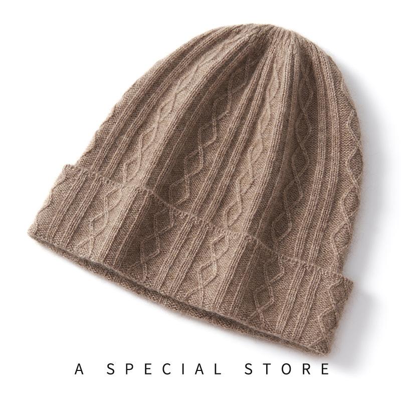 Cashmere Autumn and Winter New Women s Small Diamond Cable Knit Warm and Fashionable Baotou Ear Protection Knitted Hat One size
Cashmere Autumn and Winter New Women s Small Diamond Cable Knit Warm and Fashionable Baotou Ear Protection Knitted Hat One size