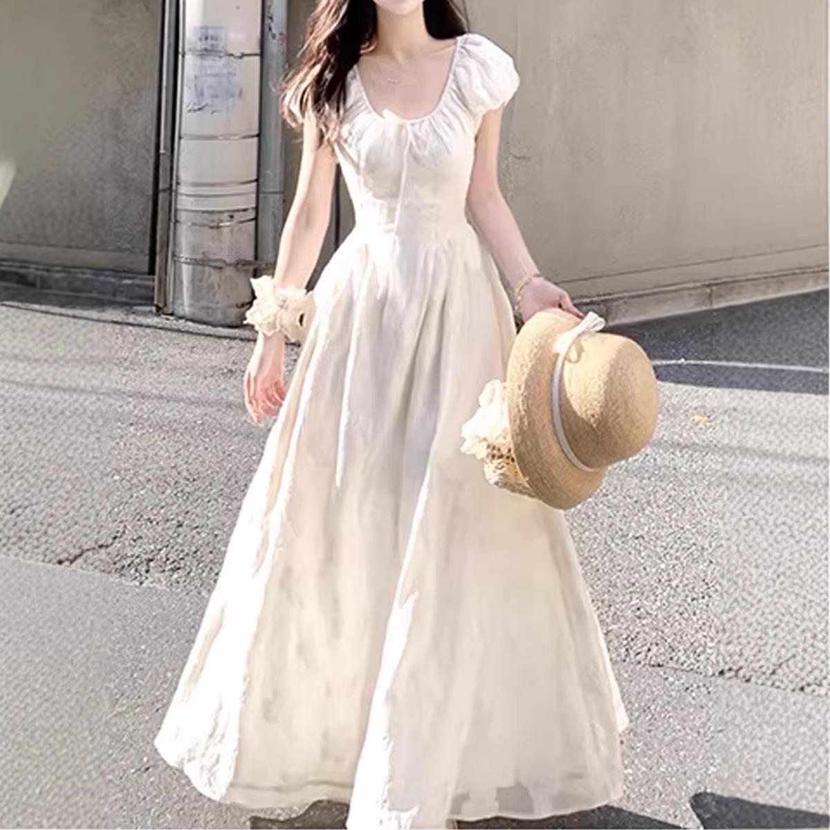 Lilac Jasmine Jacquard Maxi Dress with Puff Sleeves and Waist-Cinching A-Line Skirt Medium бежевый
Lilac Jasmine Jacquard Maxi Dress with Puff Sleeves and Waist-Cinching A-Line Skirt Medium бежевый