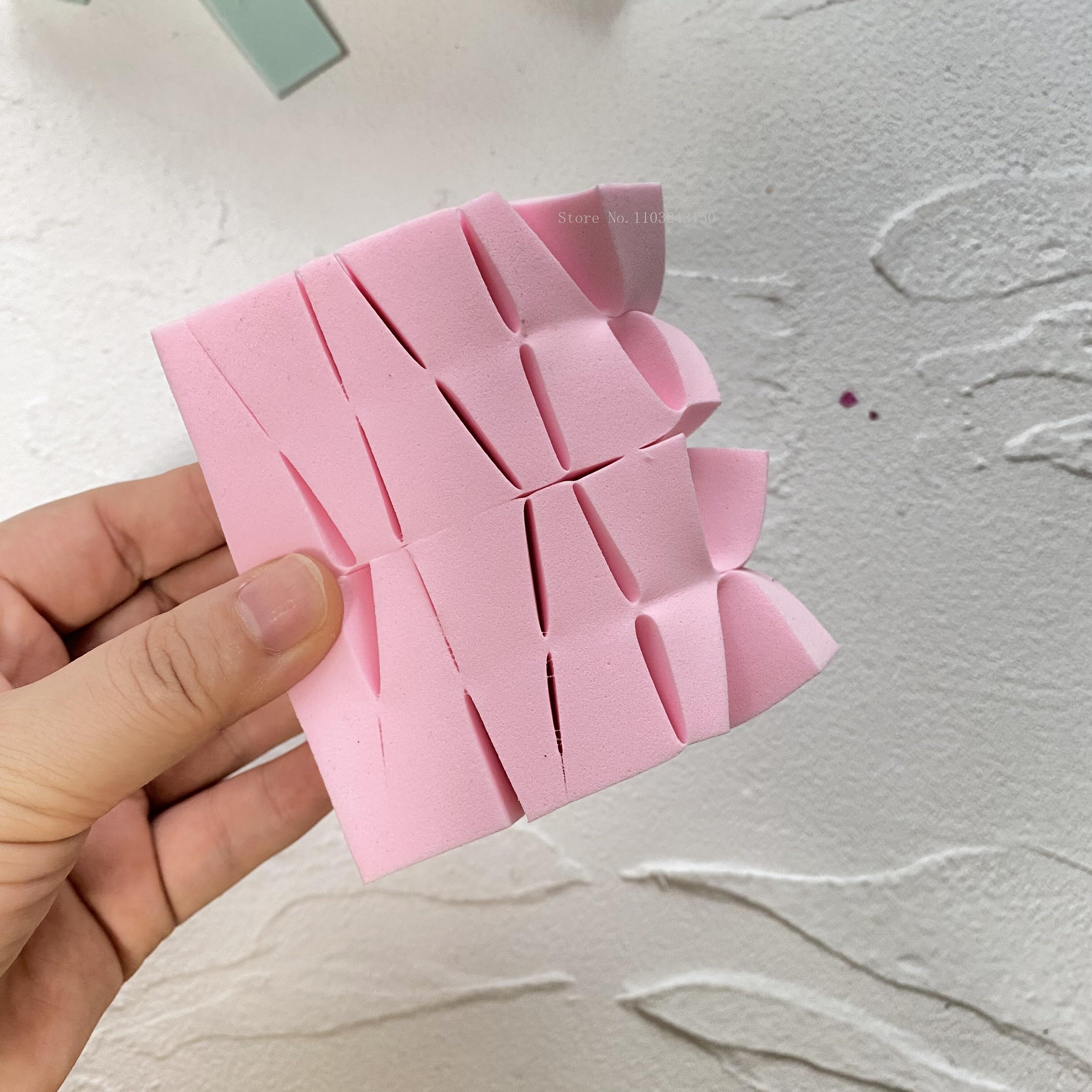 Colorful Art Sponge 24 Triangular Small Sponges Portable Art Tools Students Outdoor Sketching and Painting Wiping Materials
Colorful Art Sponge 24 Triangular Small Sponges Portable Art Tools Students Outdoor Sketching and Painting Wiping Materials
