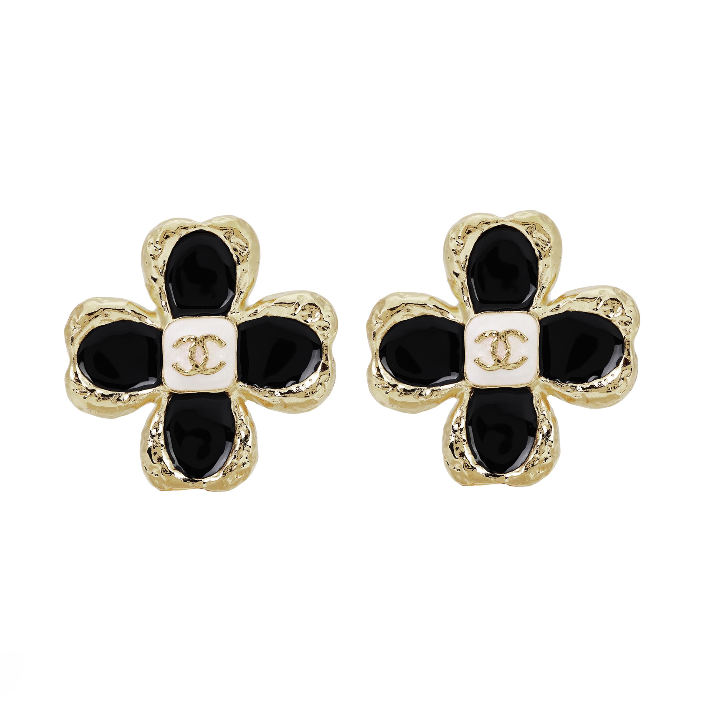 Chanel Classic Double C Flower Metal Glass Earrings Women earrings Black ABC241-B14727-NS736 F,Black
Chanel Classic Double C Flower Metal Glass Earrings Women earrings Black ABC241-B14727-NS736 F,Black