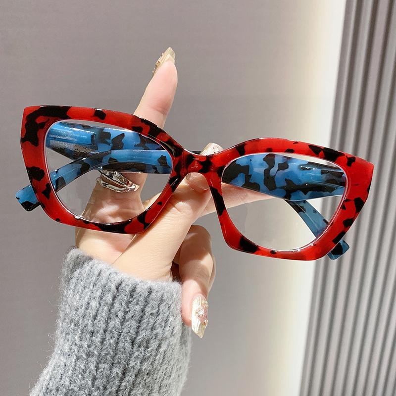 New Butterfly Special-shaped Color Frame Reading Mirror Six-color Printing High-definition Reading Glasses 2220 2.5 красный
New Butterfly Special-shaped Color Frame Reading Mirror Six-color Printing High-definition Reading Glasses 2220 2.5 красный