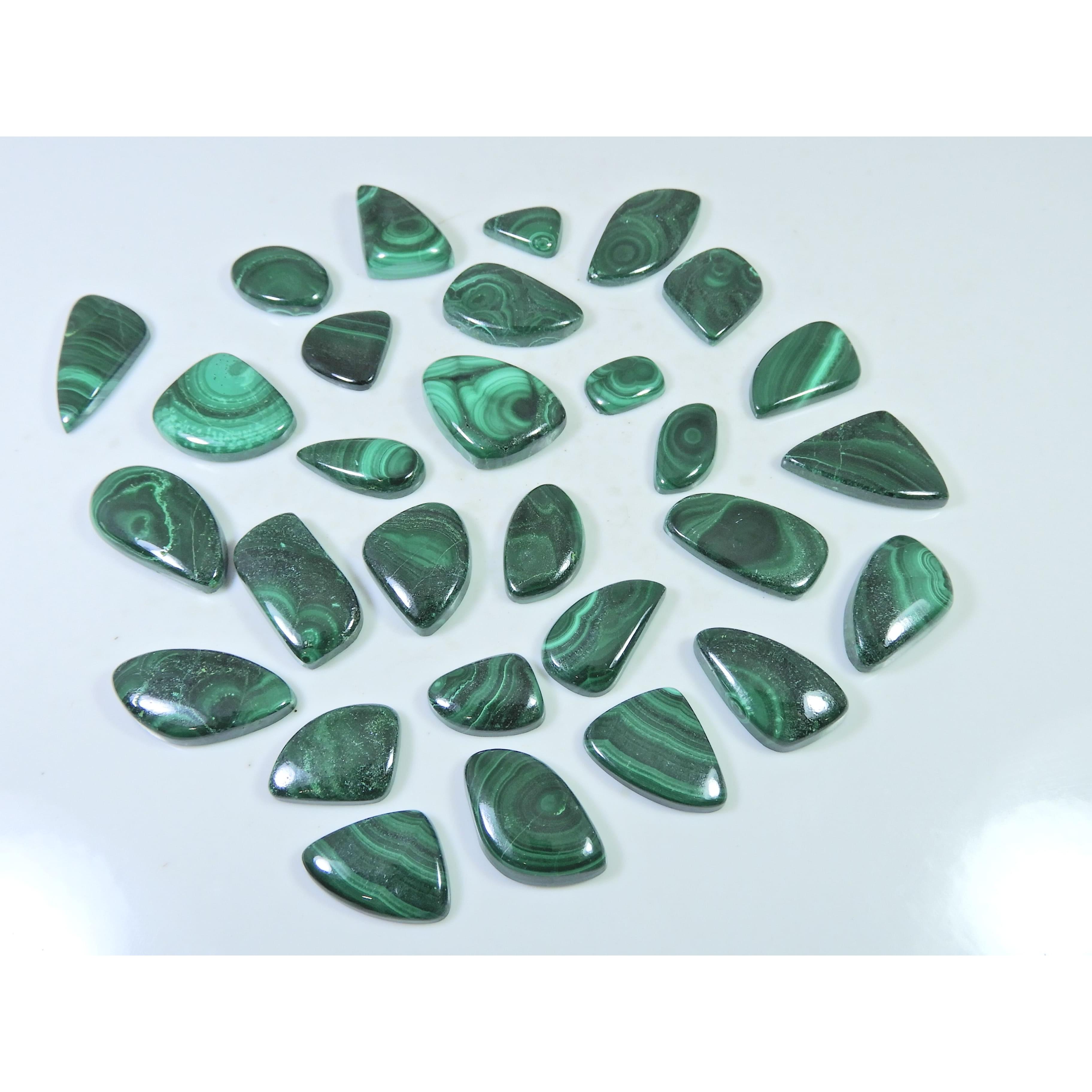 29Pcs Natural Green Malachite Fancy Cabochon Loose Gemstone 361Cts. Lot C-466
29Pcs Natural Green Malachite Fancy Cabochon Loose Gemstone 361Cts. Lot C-466