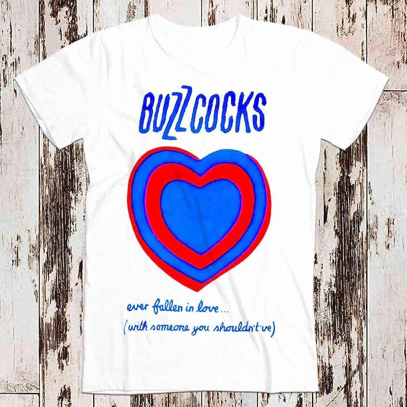230 г/м² 100% хлопок Buzzcocks Ever Fallen In Love футболка мем подарок смешная футболка винтажная унисекс геймер культовый фильм музыка мужская женская взрослая футболка 8037 XXS белый
230 г/м² 100% хлопок Buzzcocks Ever Fallen In Love футболка мем подарок смешная футболка винтажная унисекс геймер культовый фильм музыка мужская женская взрослая футболка 8037 XXS белый