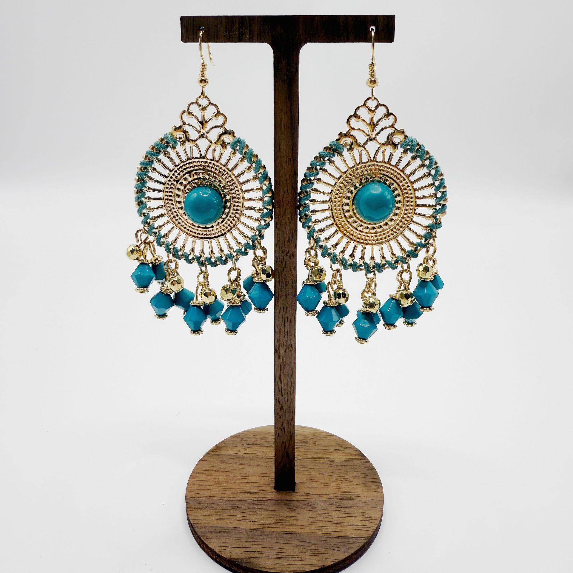 Модные серьги-подвески для женщин зелёный
Модные серьги-подвески для женщин зелёный