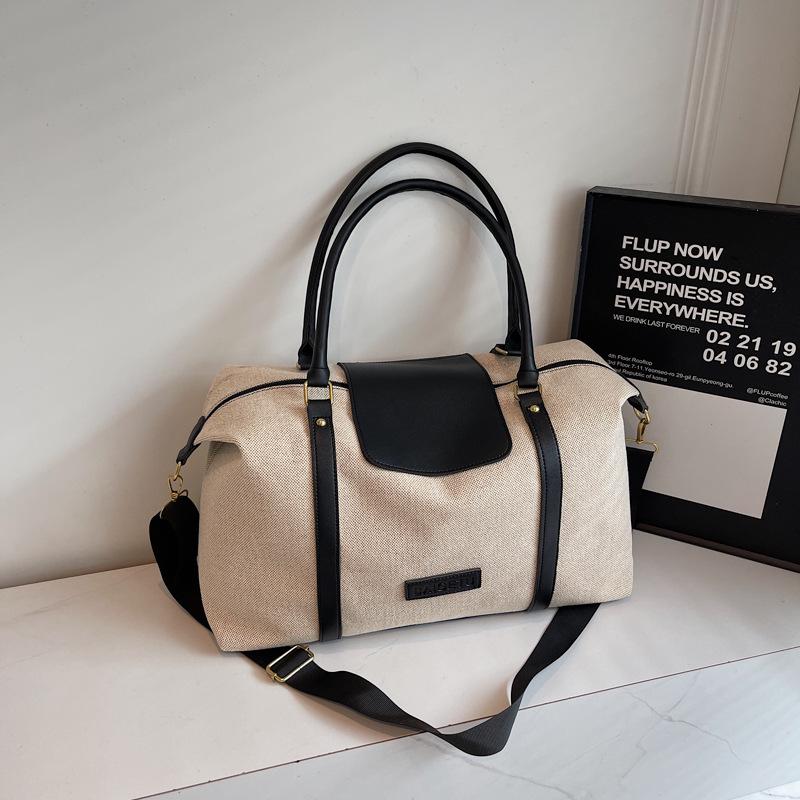 Women s Large Capacity Carry-on Travel Bag for Short Trips and Sports 43*27*14 cm
Women s Large Capacity Carry-on Travel Bag for Short Trips and Sports 43*27*14 cm