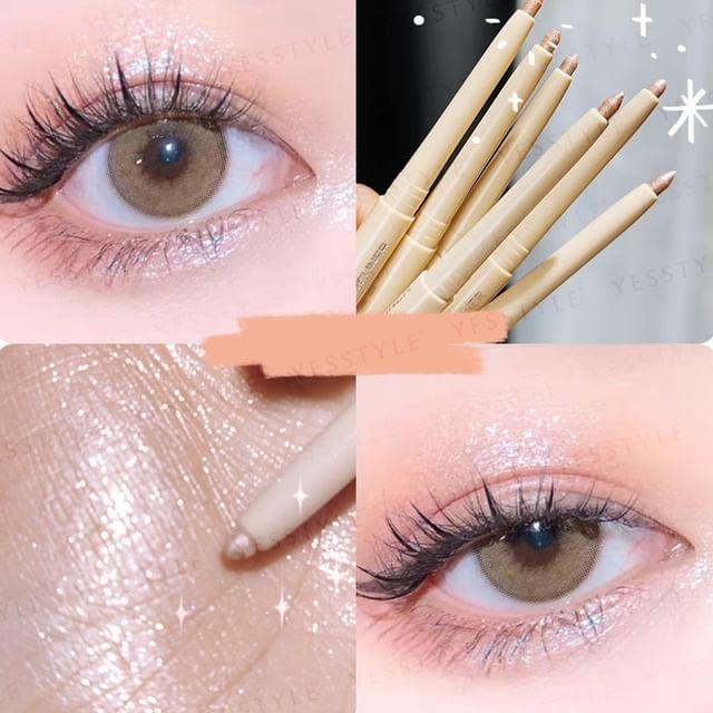 E.L.G - Silkworm Pearlescent Highlight Stick 01 Champagne Sunset
E.L.G - Silkworm Pearlescent Highlight Stick 01 Champagne Sunset
