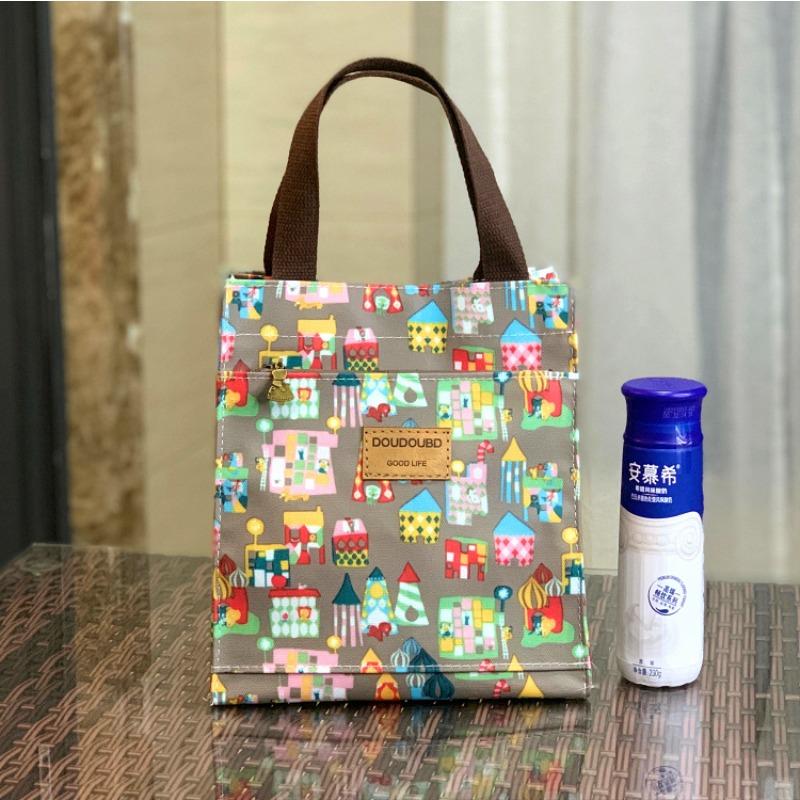 Korean version waterproof portable lunch box bag bento bag to work portable lunch bag student lunch box bag
Korean version waterproof portable lunch box bag bento bag to work portable lunch bag student lunch box bag