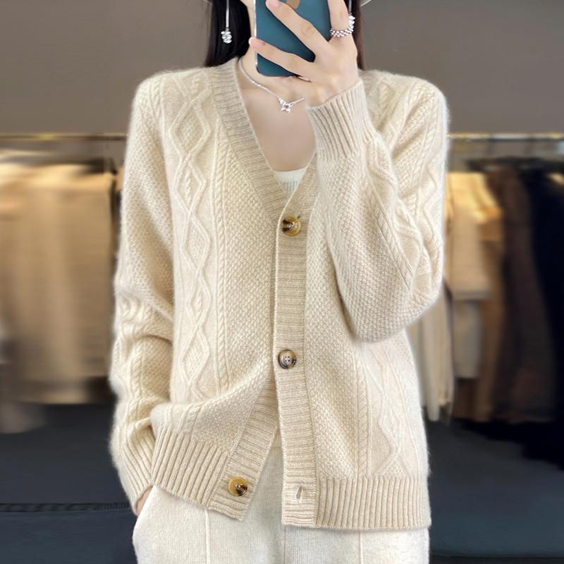 Осень/Зима Однотонный Кардиган Вязаный с V-образным вырезом и длинными рукавами, Застежка-пряжка, Жаккардовое Пальто-свитер для Женщин L
Осень/Зима Однотонный Кардиган Вязаный с V-образным вырезом и длинными рукавами, Застежка-пряжка, Жаккардовое Пальто-свитер для Женщин L