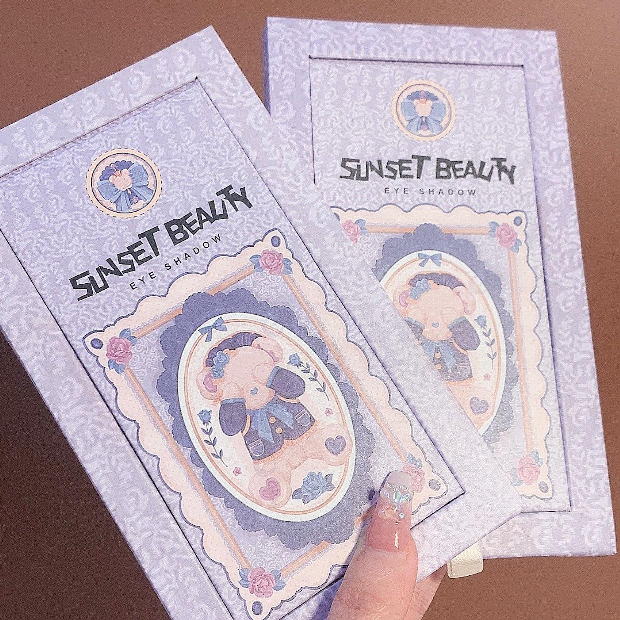 Sunset Beauty Guai Guai Bear Eyeshadow & Highlighter Palette - Matte, Shimmer, Glitter Finish, Versatile for Students
Sunset Beauty Guai Guai Bear Eyeshadow & Highlighter Palette - Matte, Shimmer, Glitter Finish, Versatile for Students