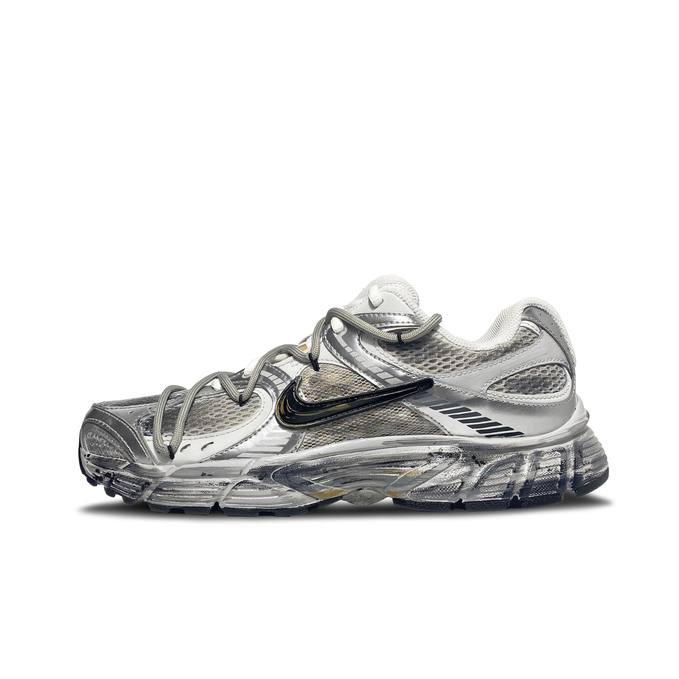 Nike V5 RNR Cushioning Abrasion Resistant Breathable Low top Running Shoes Men s Gray Silver HJ5228-102(Team1097-) 45
Nike V5 RNR Cushioning Abrasion Resistant Breathable Low top Running Shoes Men s Gray Silver HJ5228-102(Team1097-) 45
