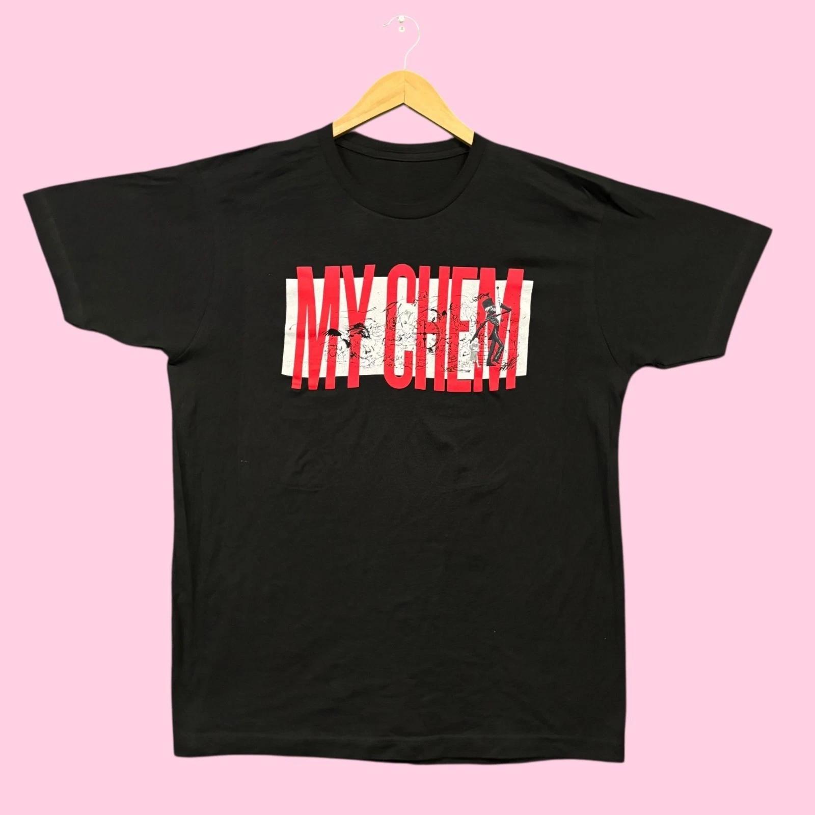 My Chemical Romance The Black Parade Album Rock Band Tee XL S
My Chemical Romance The Black Parade Album Rock Band Tee XL S