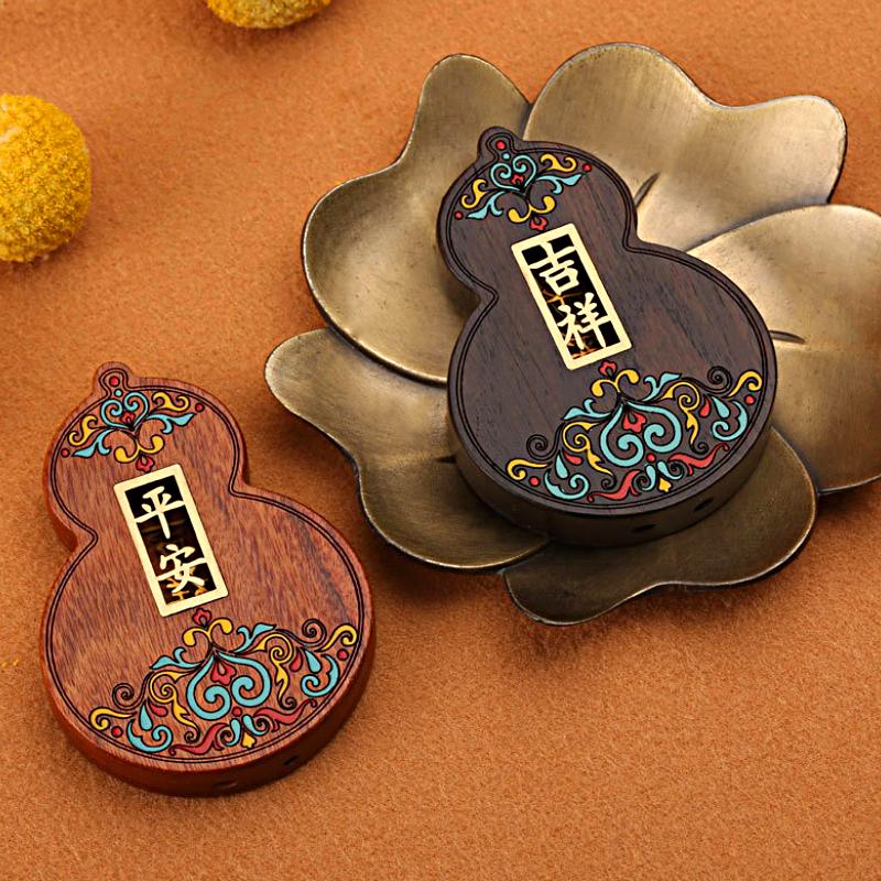 1PC Black Sandalwood Lukcy Chamrs Hanging Ornament Car Interior Decoration Rosewood DIY Hand Carved Hollow Gourd Pendant
1PC Black Sandalwood Lukcy Chamrs Hanging Ornament Car Interior Decoration Rosewood DIY Hand Carved Hollow Gourd Pendant
