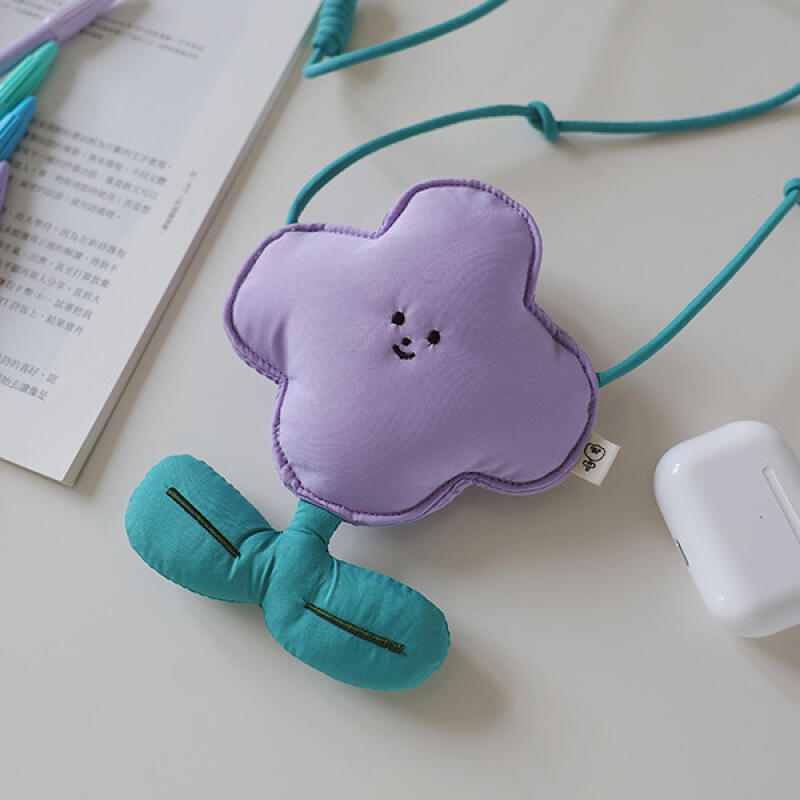 Чехол для наушников AirPod Buds с персонажем Ромин Флауэр Purple
Чехол для наушников AirPod Buds с персонажем Ромин Флауэр Purple