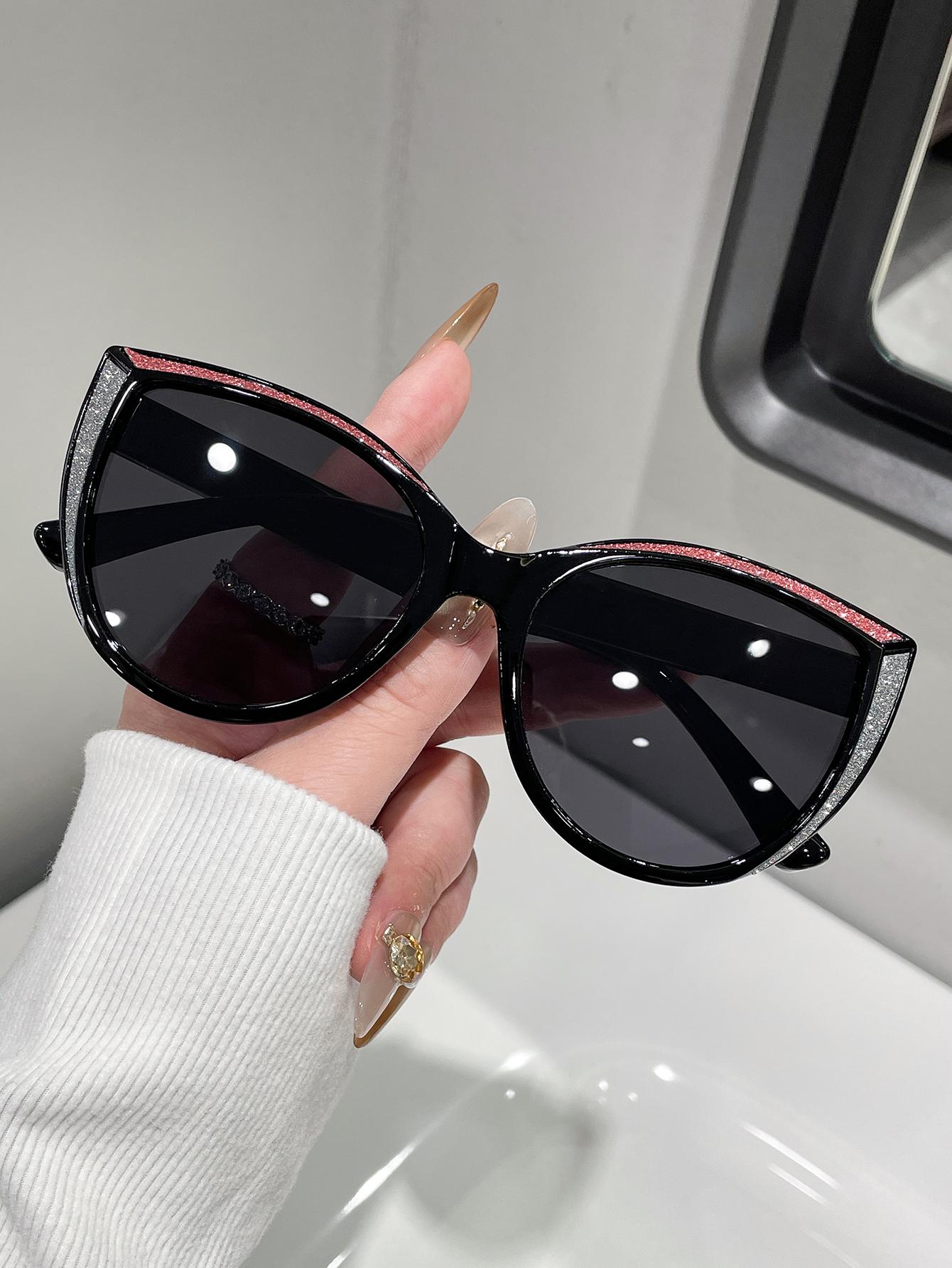 1PC Y2K Basic Cat Eye Frame Fashion Glasses Unisex Suitable for Daily Wear Photography Driving European Style Optical Glasses чёрный
1PC Y2K Basic Cat Eye Frame Fashion Glasses Unisex Suitable for Daily Wear Photography Driving European Style Optical Glasses чёрный