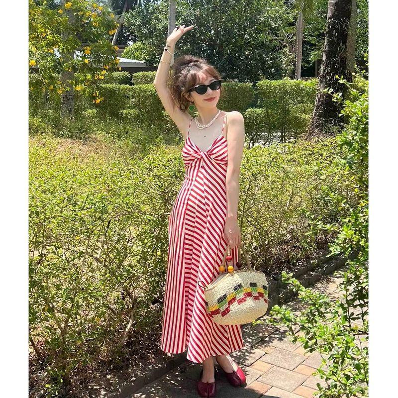 Retro French Vacation Style Red Stripes Dress 2024 Female New Arrival Summer Sexy Elegant Slim Fit Dress French Stripes Dress L
Retro French Vacation Style Red Stripes Dress 2024 Female New Arrival Summer Sexy Elegant Slim Fit Dress French Stripes Dress L
