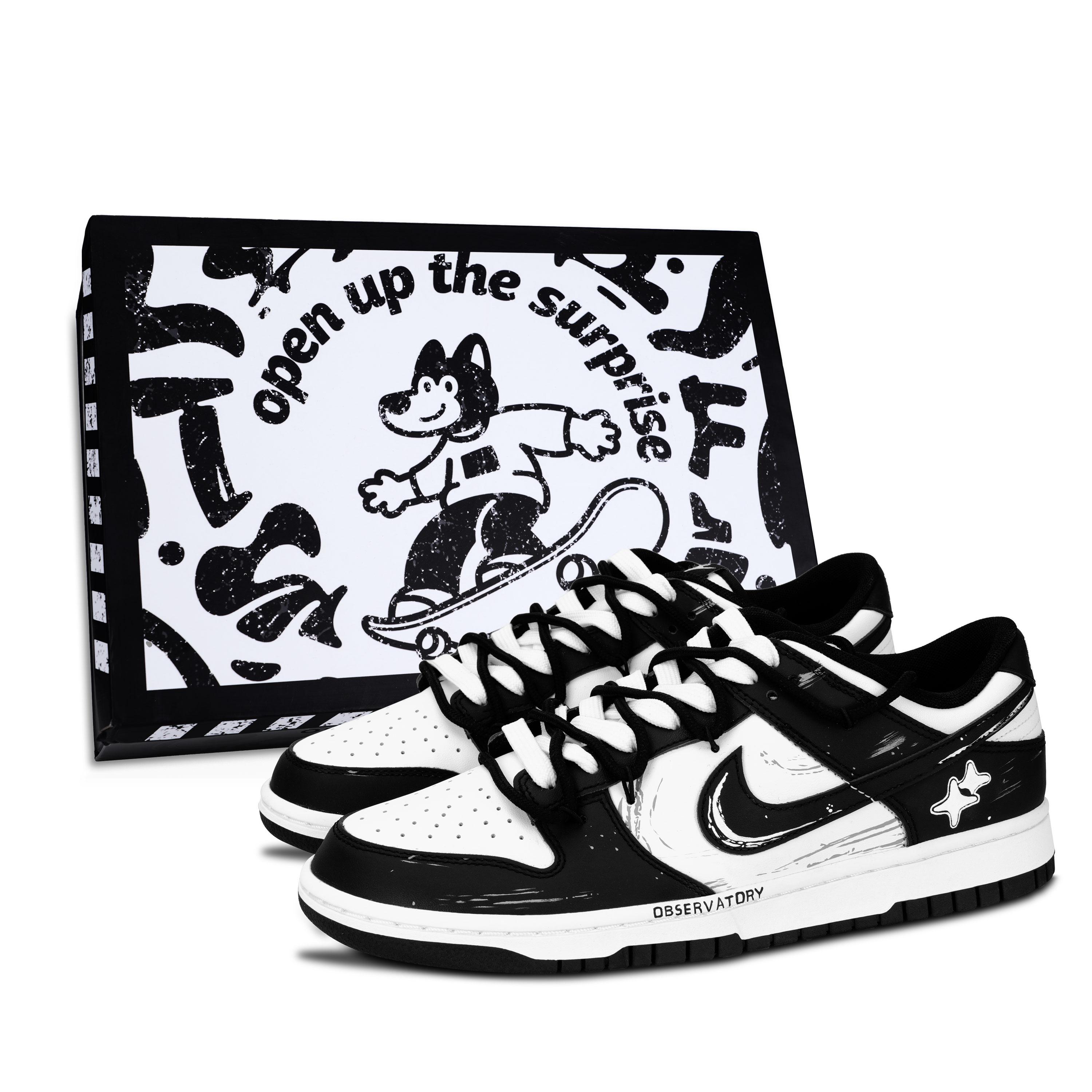 Nike Dunk Black White, Racing Black Shoe Box Abrasion Resistant Low top Skateboard Shoes Unisex Black DD1391-100(Team883-) 39
Nike Dunk Black White, Racing Black Shoe Box Abrasion Resistant Low top Skateboard Shoes Unisex Black DD1391-100(Team883-) 39