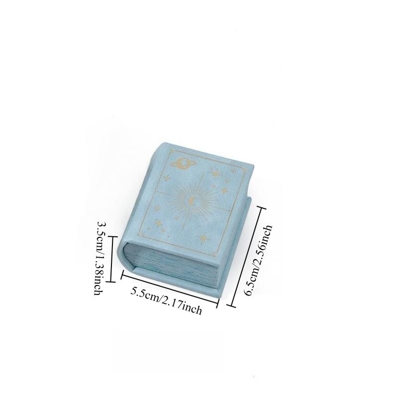 1pc European retro ins style book shaped ring box high-end PU leather flip magnetic ring box озеро синього кольору
1pc European retro ins style book shaped ring box high-end PU leather flip magnetic ring box озеро синього кольору