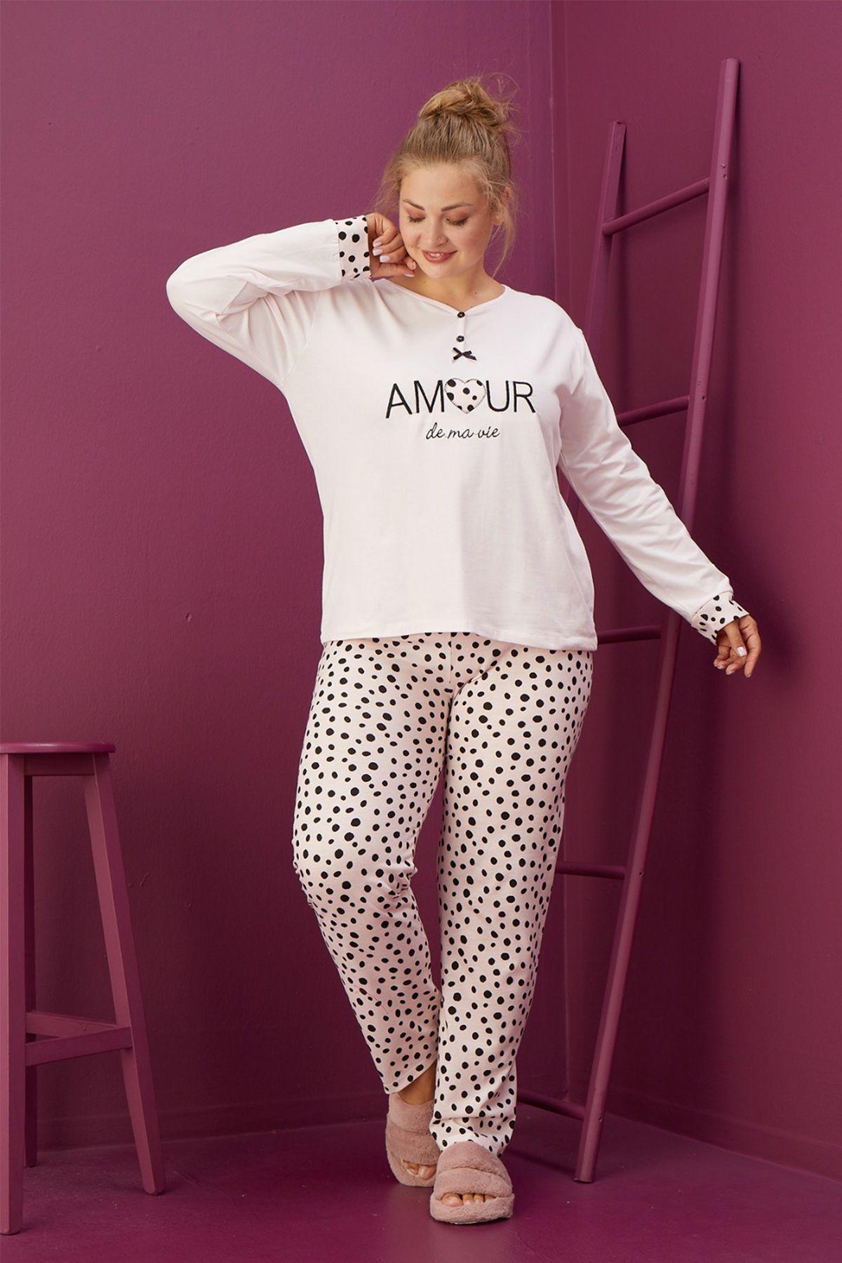 Women s Style Plus Size Pajama Set Large Size Patterned Pajama Set Seasonal Set 8000B
Women s Style Plus Size Pajama Set Large Size Patterned Pajama Set Seasonal Set 8000B