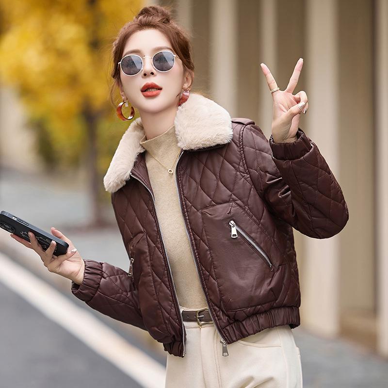 Women s Winter Korean Style PU Leather Coat with Fleece Lining and Fur Collar L 110-120 jin
Women s Winter Korean Style PU Leather Coat with Fleece Lining and Fur Collar L 110-120 jin