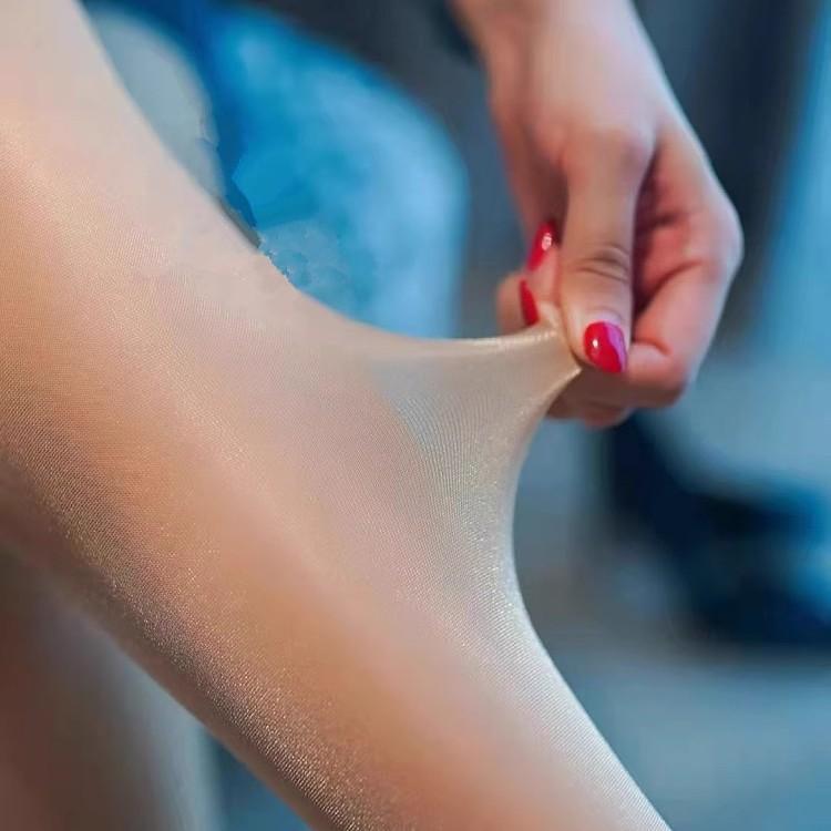 Pearlescent stockings ultra-thin gypsy oily shiny socks women s thin anti-hook silk shiny 2025 new Average Size
Pearlescent stockings ultra-thin gypsy oily shiny socks women s thin anti-hook silk shiny 2025 new Average Size