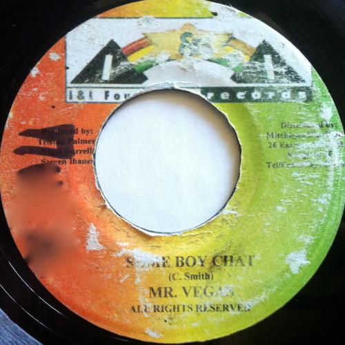 7-дюймовая запись MR. ВЕГАС - Некоторые Бой Чат НИКАКОЙ Я И Я Фонд Ямайка Регги, Ска и Даб Использованный
7-дюймовая запись MR. ВЕГАС - Некоторые Бой Чат НИКАКОЙ Я И Я Фонд Ямайка Регги, Ска и Даб Использованный