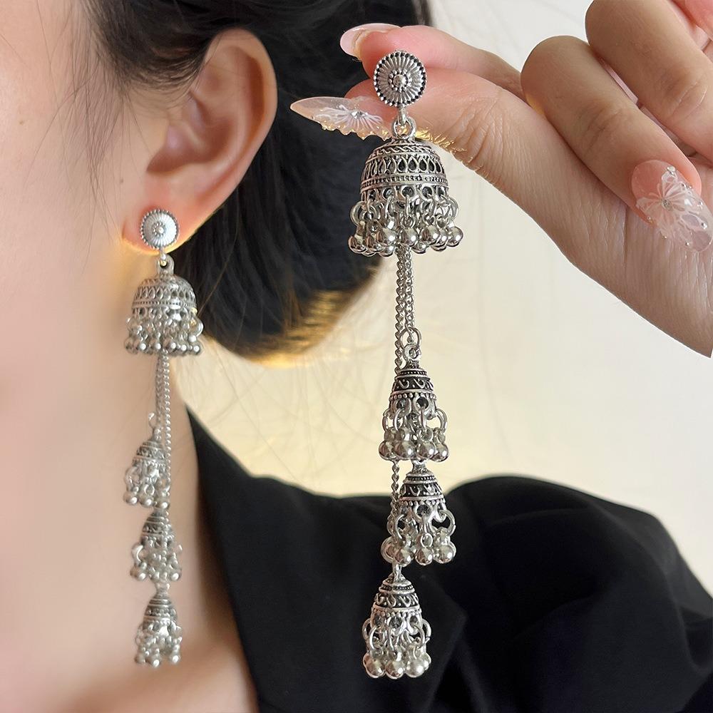 Luxury Bell Tassel Earrings Zinc Zinc Alloy Ethnic Style Ear Studs Brilliant Boho Chain Ear Drop Girls срібний
Luxury Bell Tassel Earrings Zinc Zinc Alloy Ethnic Style Ear Studs Brilliant Boho Chain Ear Drop Girls срібний