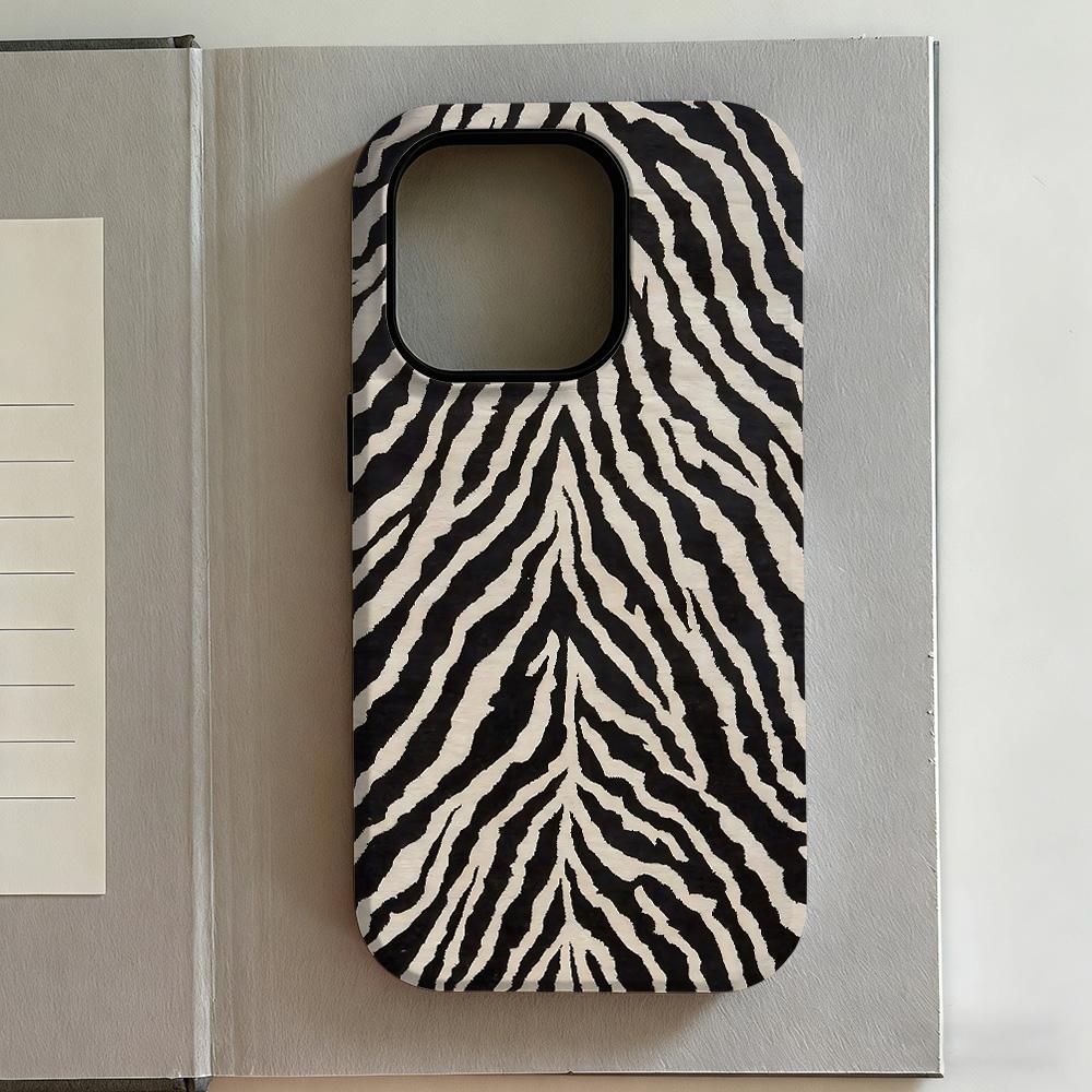 Luxury Y2K Leopard Print Phone Case for iPhone 17 16e 16 15 14 13 12 11 X XS XR XSMAX 7 8 Air Pro Max Plus Luxury Double-layer iPhone 12
Luxury Y2K Leopard Print Phone Case for iPhone 17 16e 16 15 14 13 12 11 X XS XR XSMAX 7 8 Air Pro Max Plus Luxury Double-layer iPhone 12