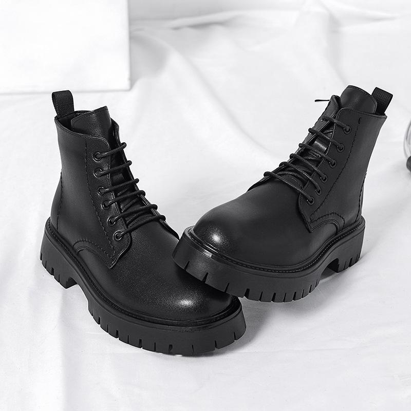 Autumn and Winter High Top Black Martin Boots Lace-Up Fashion British Leather Boots Men s Platform Locomotive Boots 38
Autumn and Winter High Top Black Martin Boots Lace-Up Fashion British Leather Boots Men s Platform Locomotive Boots 38