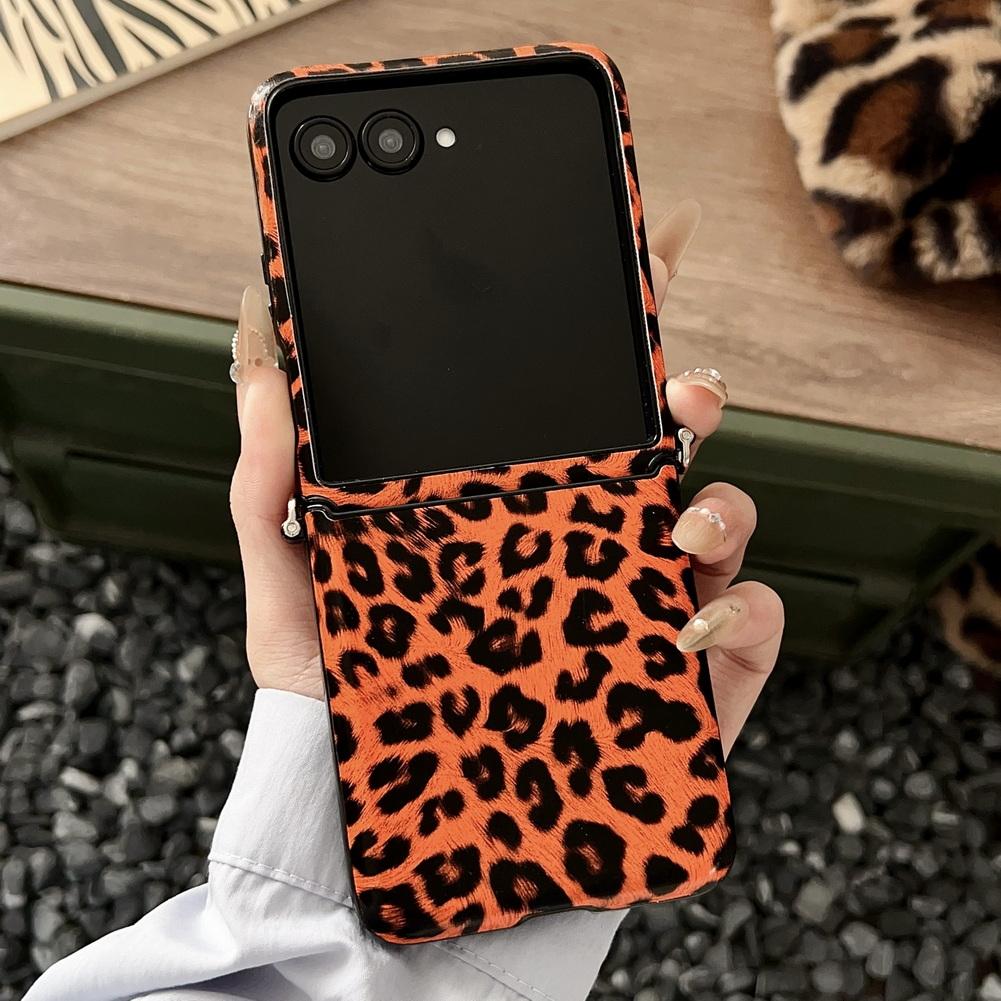 Glossy Leopard Print Integrated Hinge Side Clip Phone Case For Samsung Z Flip 7 Flip7 FE Galaxy Z Flip 6 5 Camera protect Cover Galaxy Z Flip7
Glossy Leopard Print Integrated Hinge Side Clip Phone Case For Samsung Z Flip 7 Flip7 FE Galaxy Z Flip 6 5 Camera protect Cover Galaxy Z Flip7