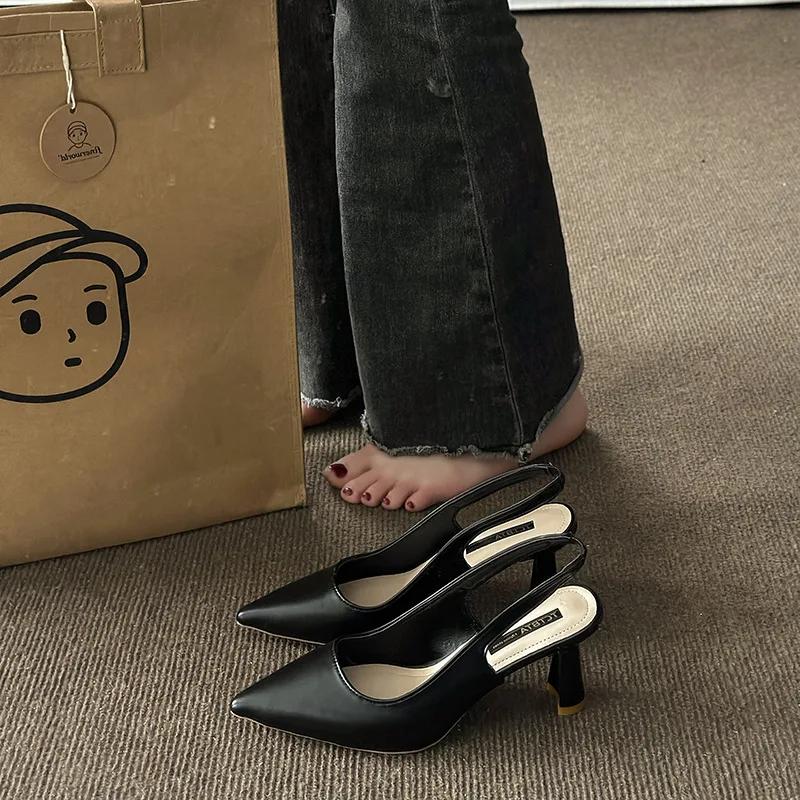 Fashion Baotou Back Empty Sandals High Heels Women s Thick Heel 2024 Spring New Single Shoes Pointed Toe Black Work Shoes High Heels 35 чёрный
Fashion Baotou Back Empty Sandals High Heels Women s Thick Heel 2024 Spring New Single Shoes Pointed Toe Black Work Shoes High Heels 35 чёрный