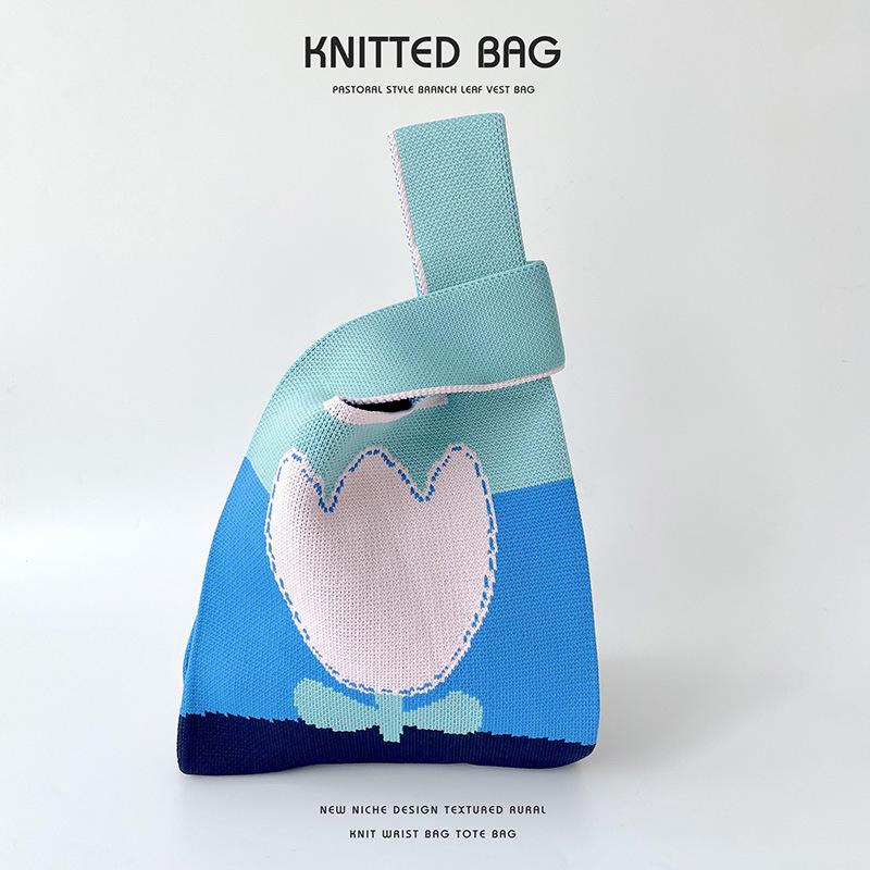 Сумка-тоут из трикотажа «Тюльпан» - Большая вместимость, Универсальный стиль на плечо и в виде жилета
Сумка-тоут из трикотажа «Тюльпан» - Большая вместимость, Универсальный стиль на плечо и в виде жилета