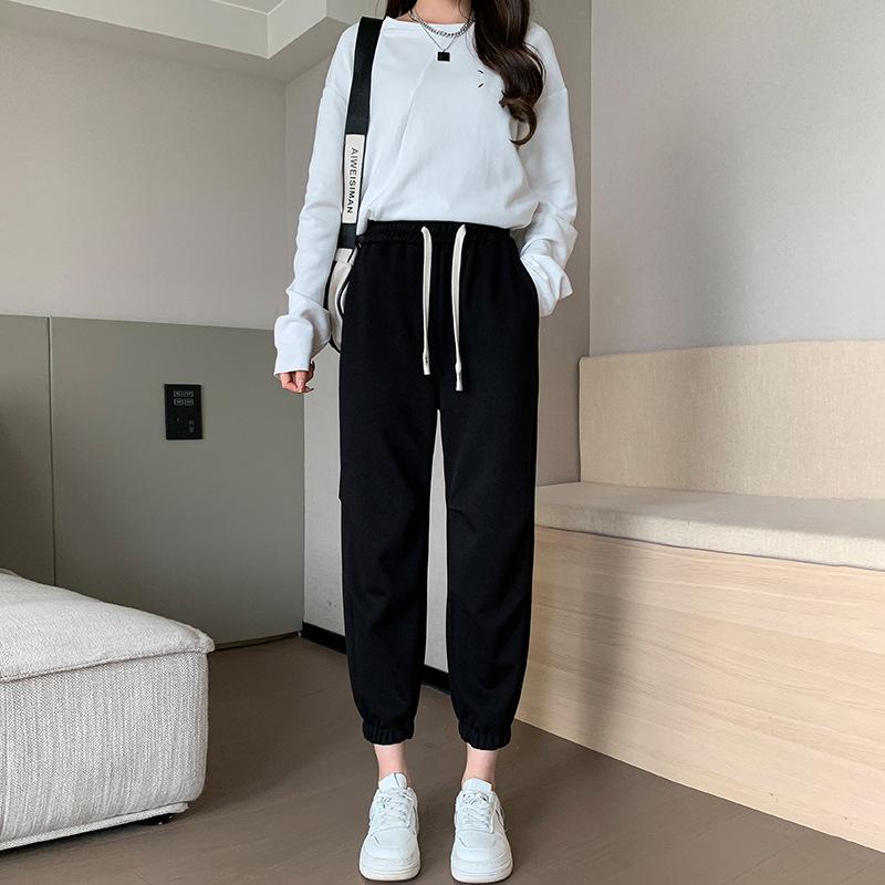 2024 Women s Loose-Fitting Slimming Casual Sports Pants: Cuffed, Eight-Point, Nine-Point Length M
2024 Women s Loose-Fitting Slimming Casual Sports Pants: Cuffed, Eight-Point, Nine-Point Length M