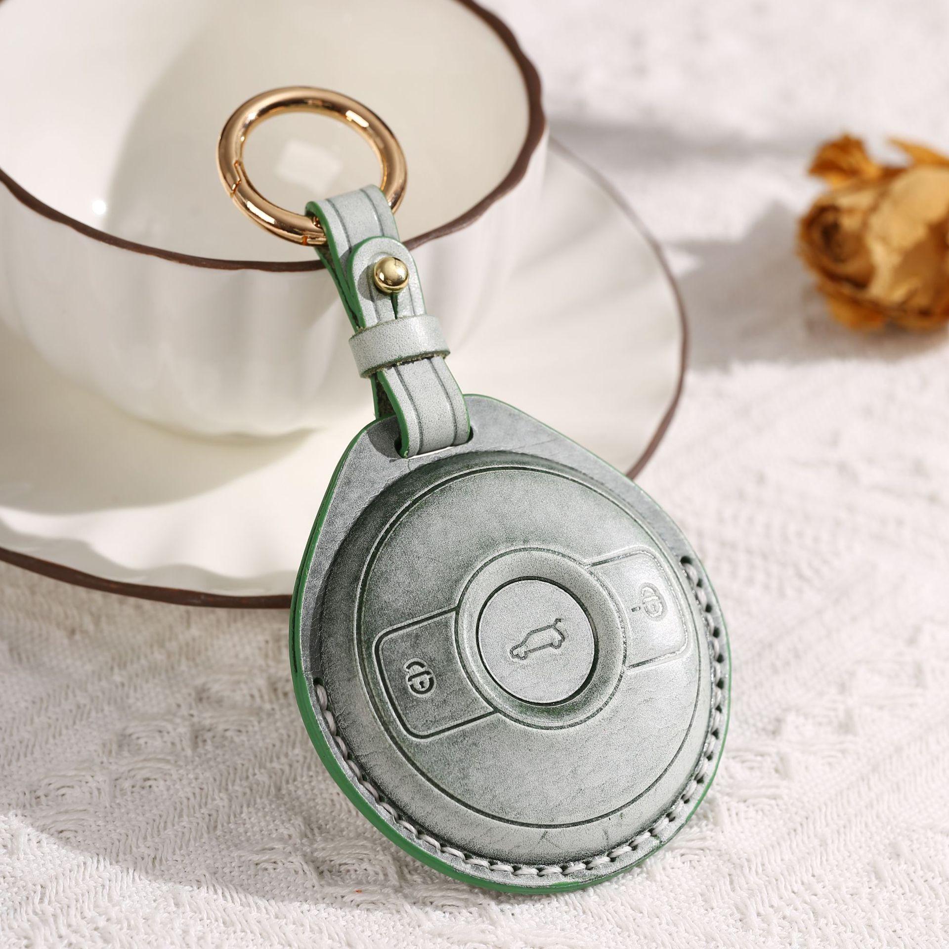 Applicable To Mercedes-Benz Smart Elf No. 1 Key Cover Smart No. 1 Key Bag Leather Inner Decoration Women S Keychain зелений
Applicable To Mercedes-Benz Smart Elf No. 1 Key Cover Smart No. 1 Key Bag Leather Inner Decoration Women S Keychain зелений