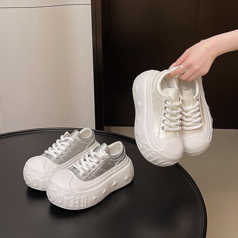 Single shoes 2025 spring new lace-up platform heightening bread shoes women s fashion versatile sports and leisure shoes women 35 бежевый
Single shoes 2025 spring new lace-up platform heightening bread shoes women s fashion versatile sports and leisure shoes women 35 бежевый