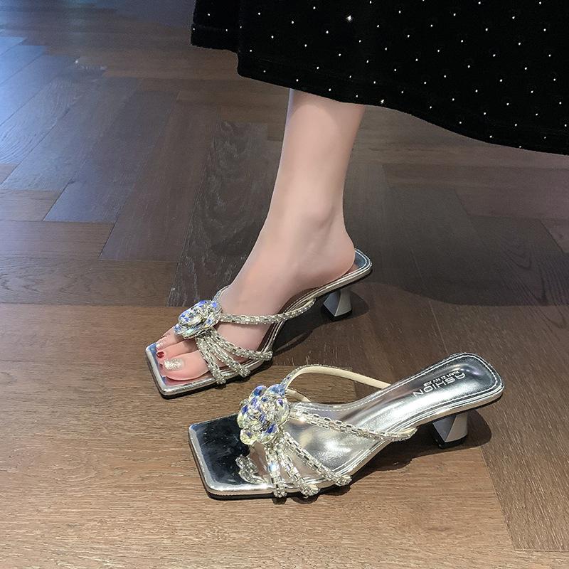 Women s Summer Half Slippers French Fairy Style Rhinestone Stripes One Shoes Two Wear Hundred Fine High Heeled Sandals 40
Women s Summer Half Slippers French Fairy Style Rhinestone Stripes One Shoes Two Wear Hundred Fine High Heeled Sandals 40