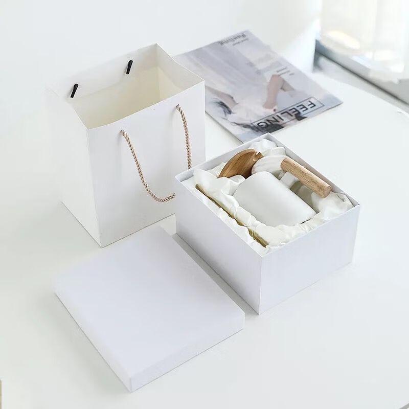 Japanese Style Ceramic Couple Mug Gift Set
Japanese Style Ceramic Couple Mug Gift Set