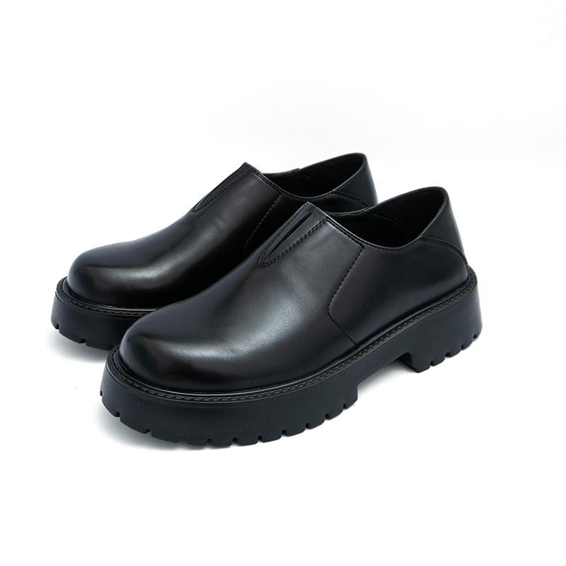 Men s shoes 2025 summer new outdoor platform one-pedal personalized big head leather shoes thin soft leather versatile casual shoes 38 чёрный
Men s shoes 2025 summer new outdoor platform one-pedal personalized big head leather shoes thin soft leather versatile casual shoes 38 чёрный