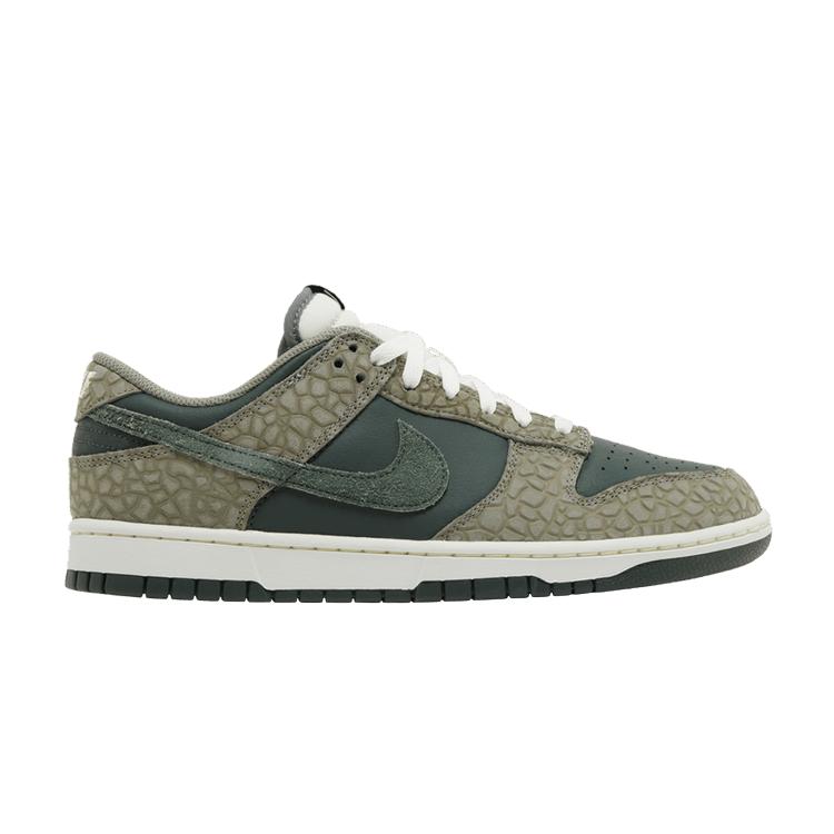 Nike Dunk Low PRM Urban Landscape 2.0 44.5
Nike Dunk Low PRM Urban Landscape 2.0 44.5