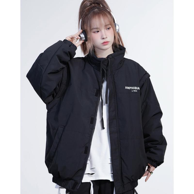 Removable Sleeves Cotton Jacket for Men and Women Winter Thickened Warm Loose Couple s Jacket XL чорний
Removable Sleeves Cotton Jacket for Men and Women Winter Thickened Warm Loose Couple s Jacket XL чорний