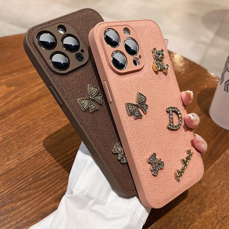 Подходит для чехла для телефона iPhone 15 с ретро-медведем с текстурой кожи, чехол для iPhone 16 14Promax излучает ощущение высокого класса. iPhone16
Подходит для чехла для телефона iPhone 15 с ретро-медведем с текстурой кожи, чехол для iPhone 16 14Promax излучает ощущение высокого класса. iPhone16